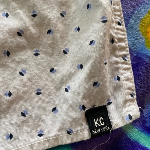 Kenneth Cole New York Blue and White Button Down Shirt with Floral Pattern - Picture 2 of 5